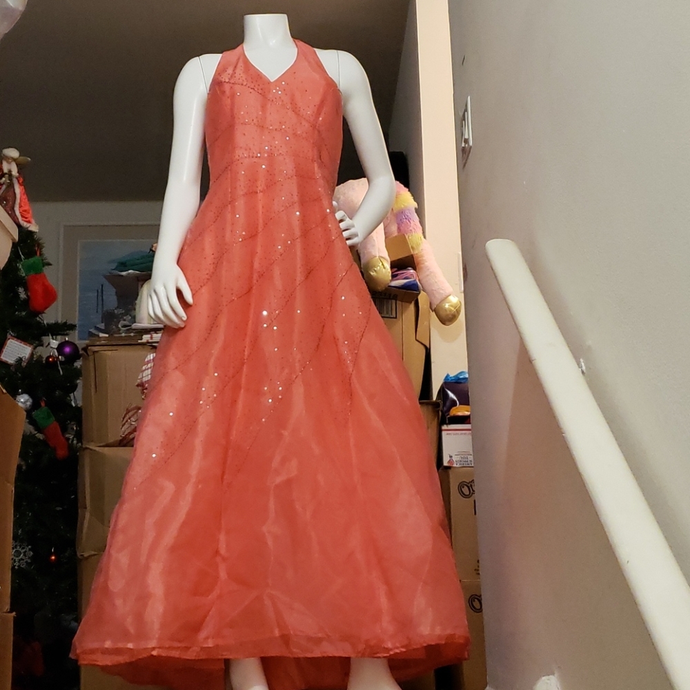 Morgan and Co halter neck social dress